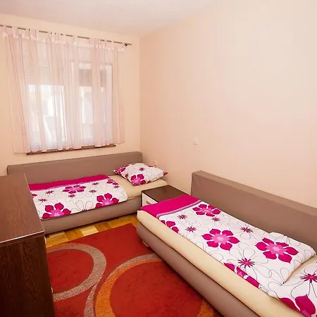 Diklo Borik Vir Apartman *