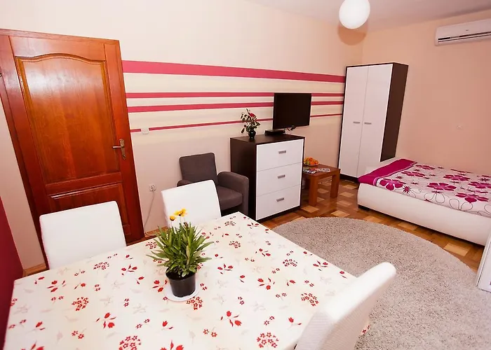 Diklo Borik Vir Apartment *