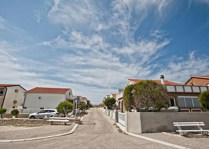 Apartment Diklo Borik Vir Zadar