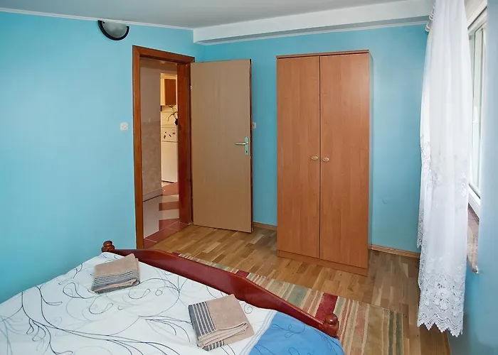 Diklo Borik Vir Apartment *