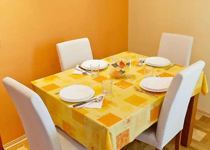 Apartment Diklo Borik Vir Zadar